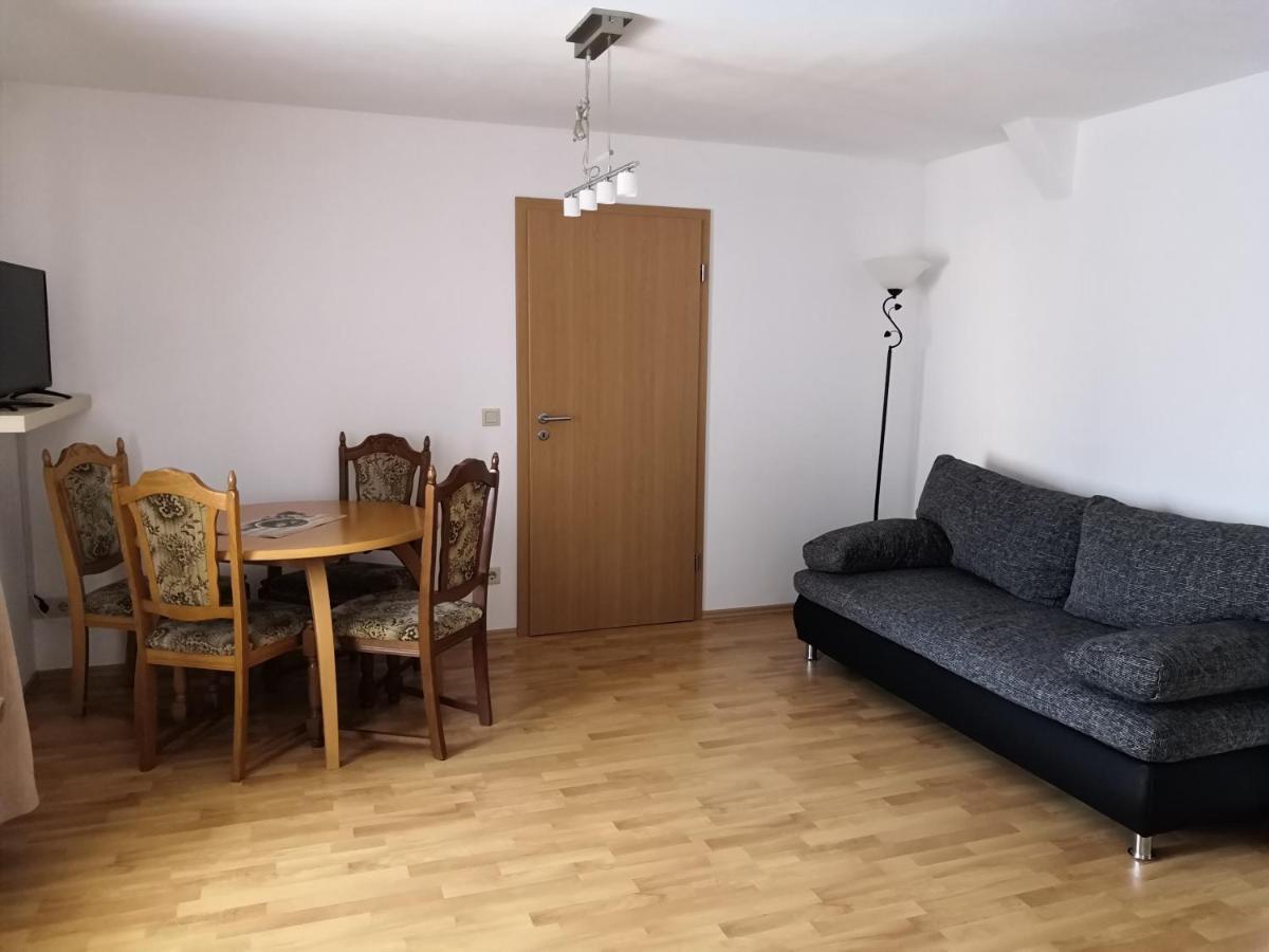 Zimmervermietung Am Holzberg Thallwitz Exteriör bild