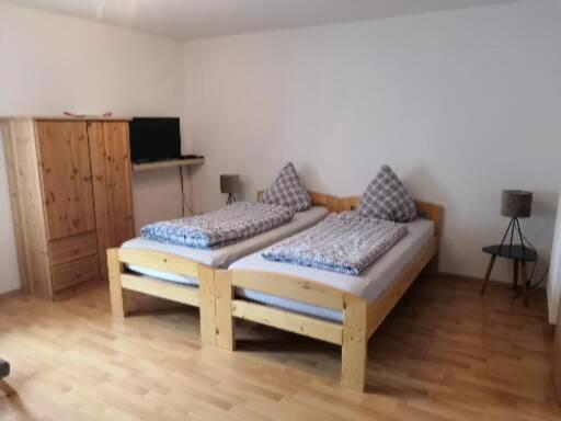 Zimmervermietung Am Holzberg Thallwitz Exteriör bild
